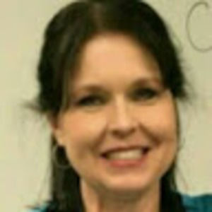 Meet your Posher, Desiree